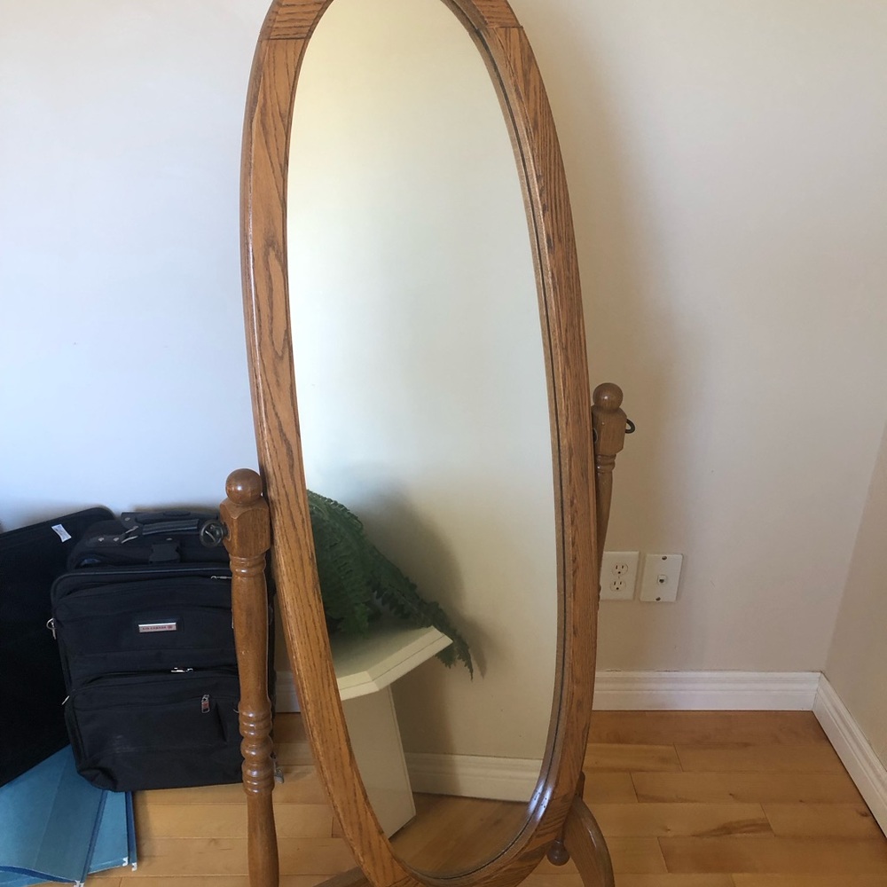 Oval Wooden Standing Mirror